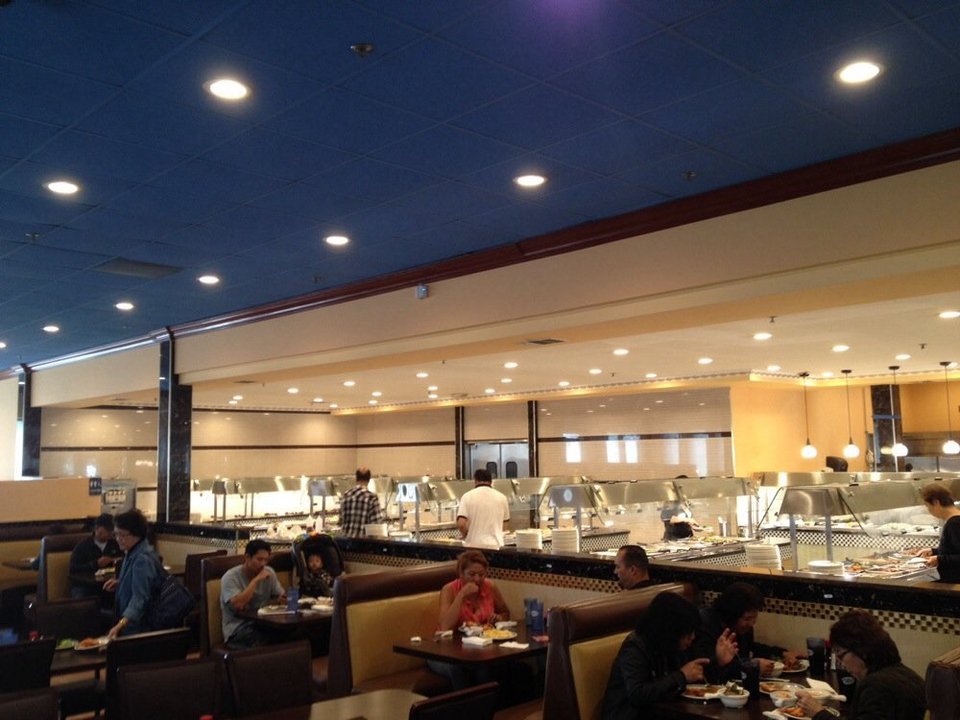 Hibachi Grill Buffet storefront in West Covina